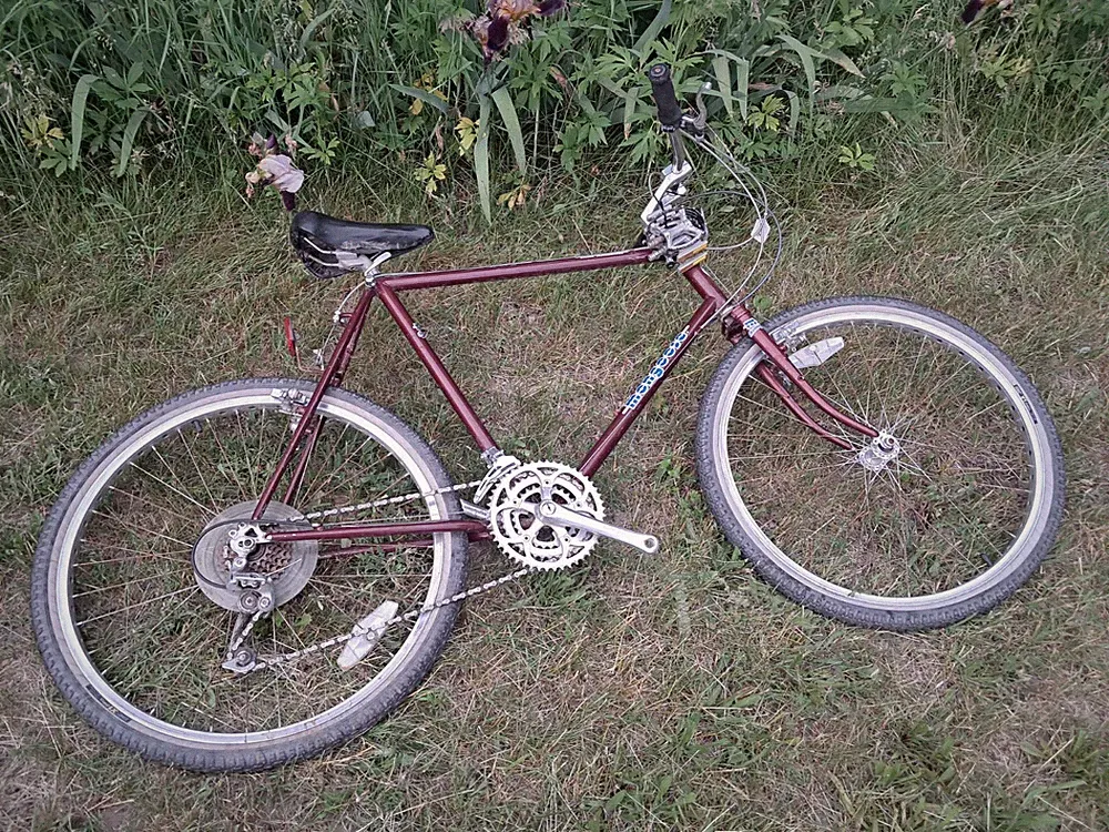 1985 ATB BMX Mongoose Chromoly Bicycle - Rare Men's Maroon! OG parts!
