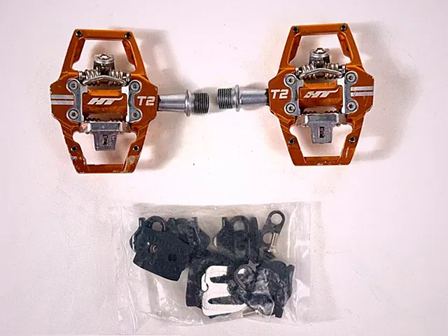 HT Components T2 Enduro Race Mountain Bike CrMo Clipless Pedals + new cleats MTB