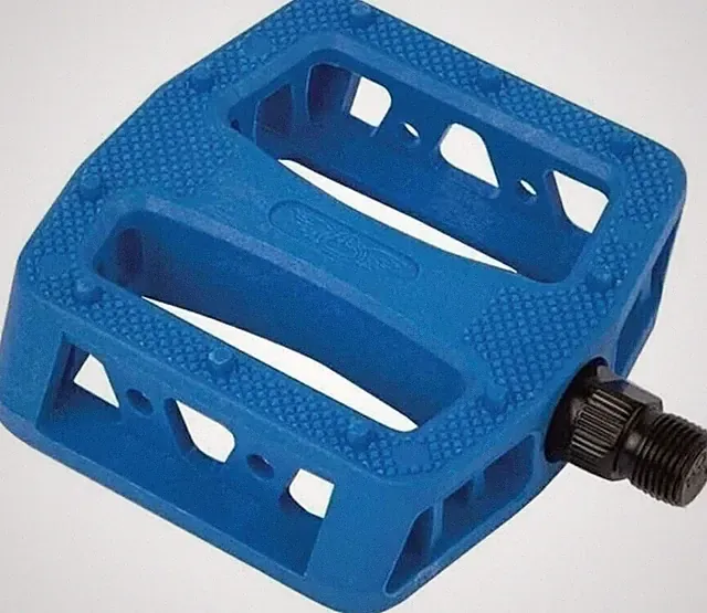 SE Bikes 12 O'Clock 9/16" Nylon Pedals - Secure Grip, Low Profile, Striking Blue