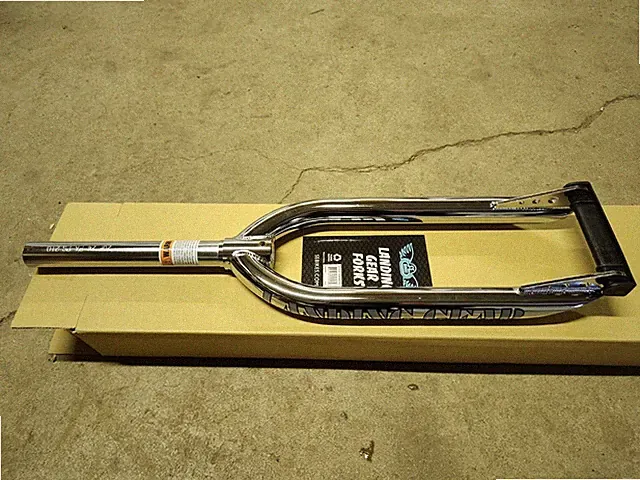 SE Bikes Landing Gear Threadless BMX 24" 1-1/8` Chromoly Chrome Cruiser Floval