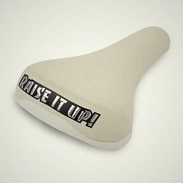 SE Bikes Raise It Up White Saddle Bike Seat 50816 4640